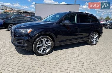 Позашляховик / Кросовер Audi Q7 2019 в Львові