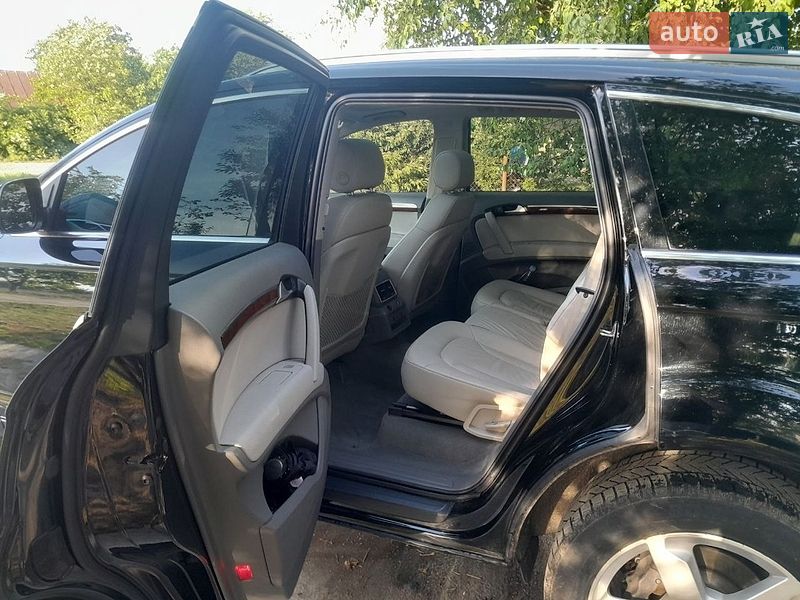 Внедорожник / Кроссовер Audi Q7 2015 в Владимире