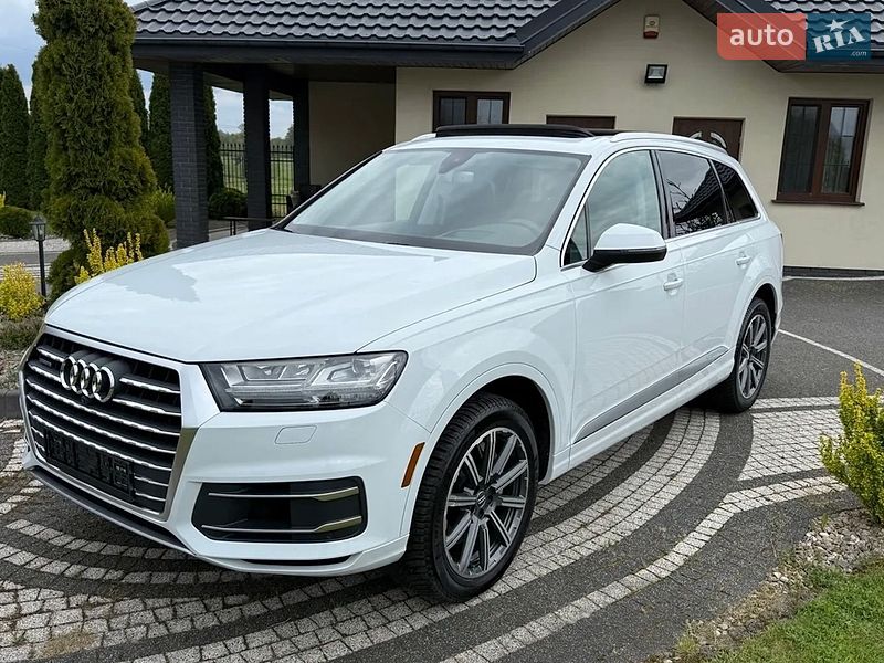 Внедорожник / Кроссовер Audi Q7 2018 в Киеве