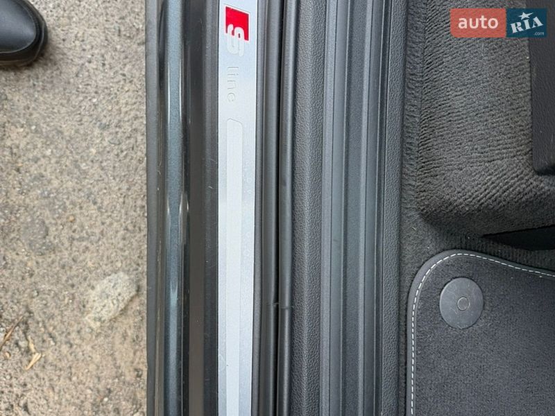 Внедорожник / Кроссовер Audi Q7 2015 в Виннице