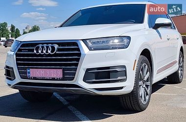 Внедорожник / Кроссовер Audi Q7 2017 в Киеве