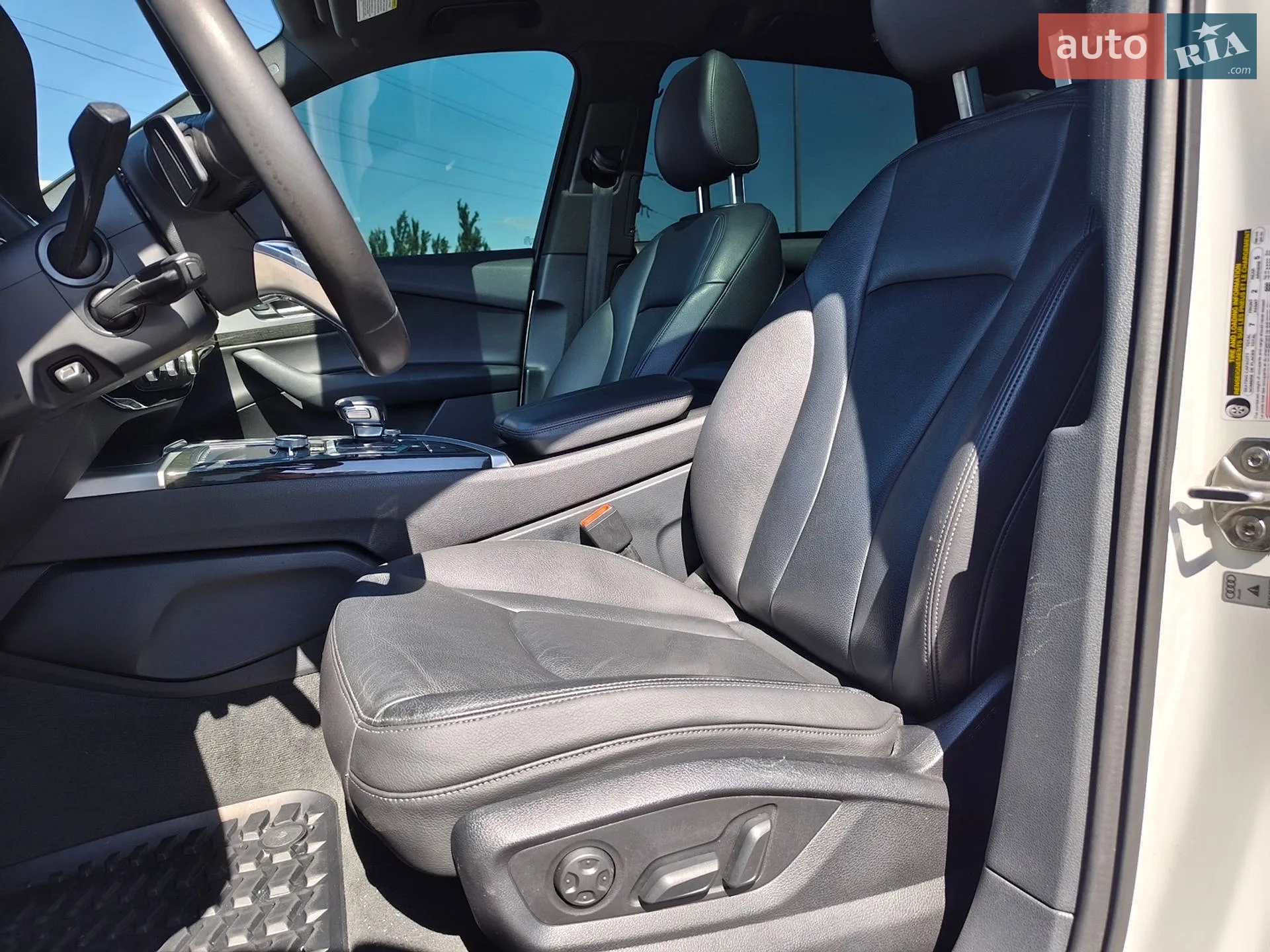 2017 Audi Q7 - мініатюра 28