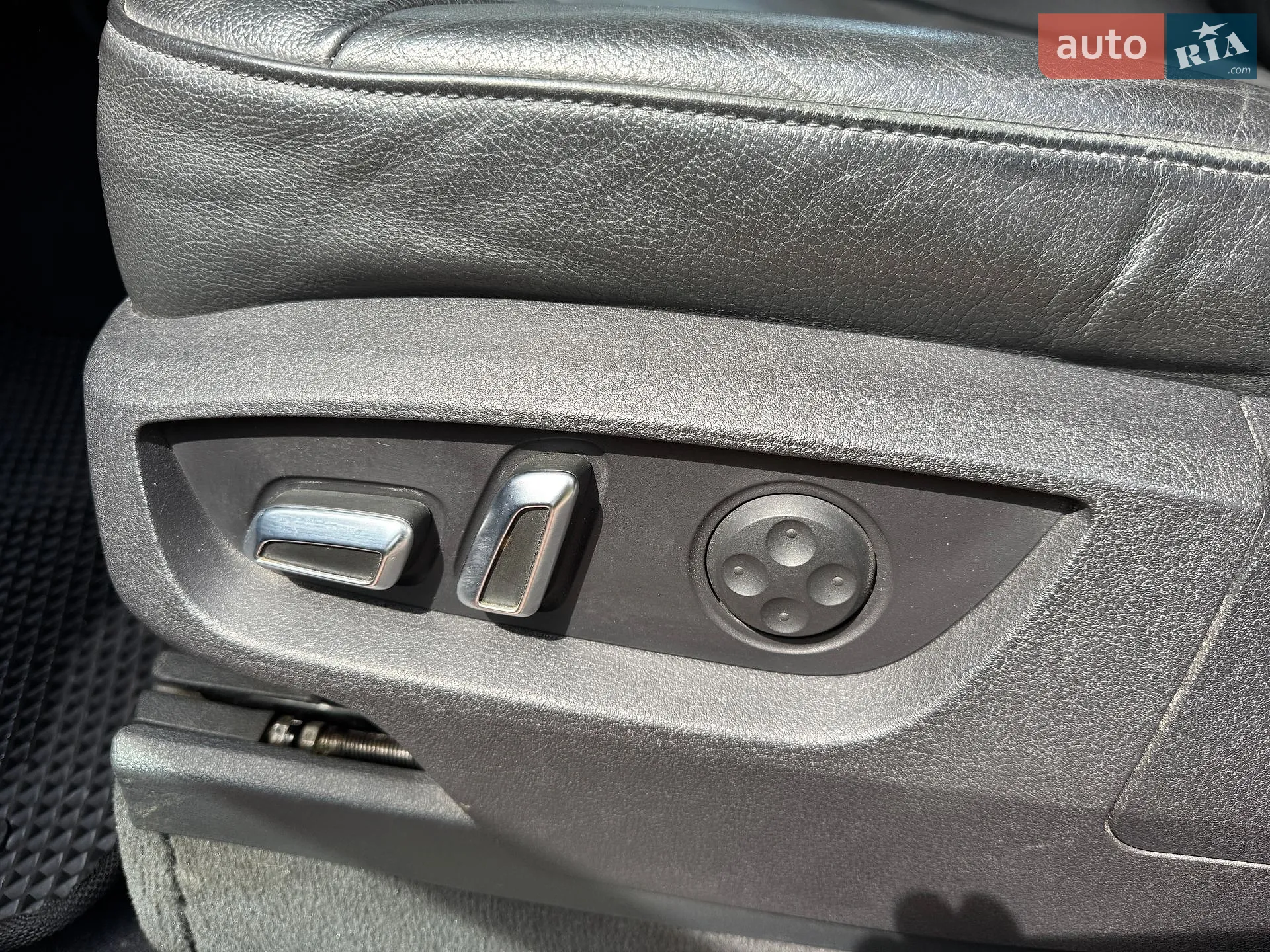 2013 Audi Q7 - мініатюра 9