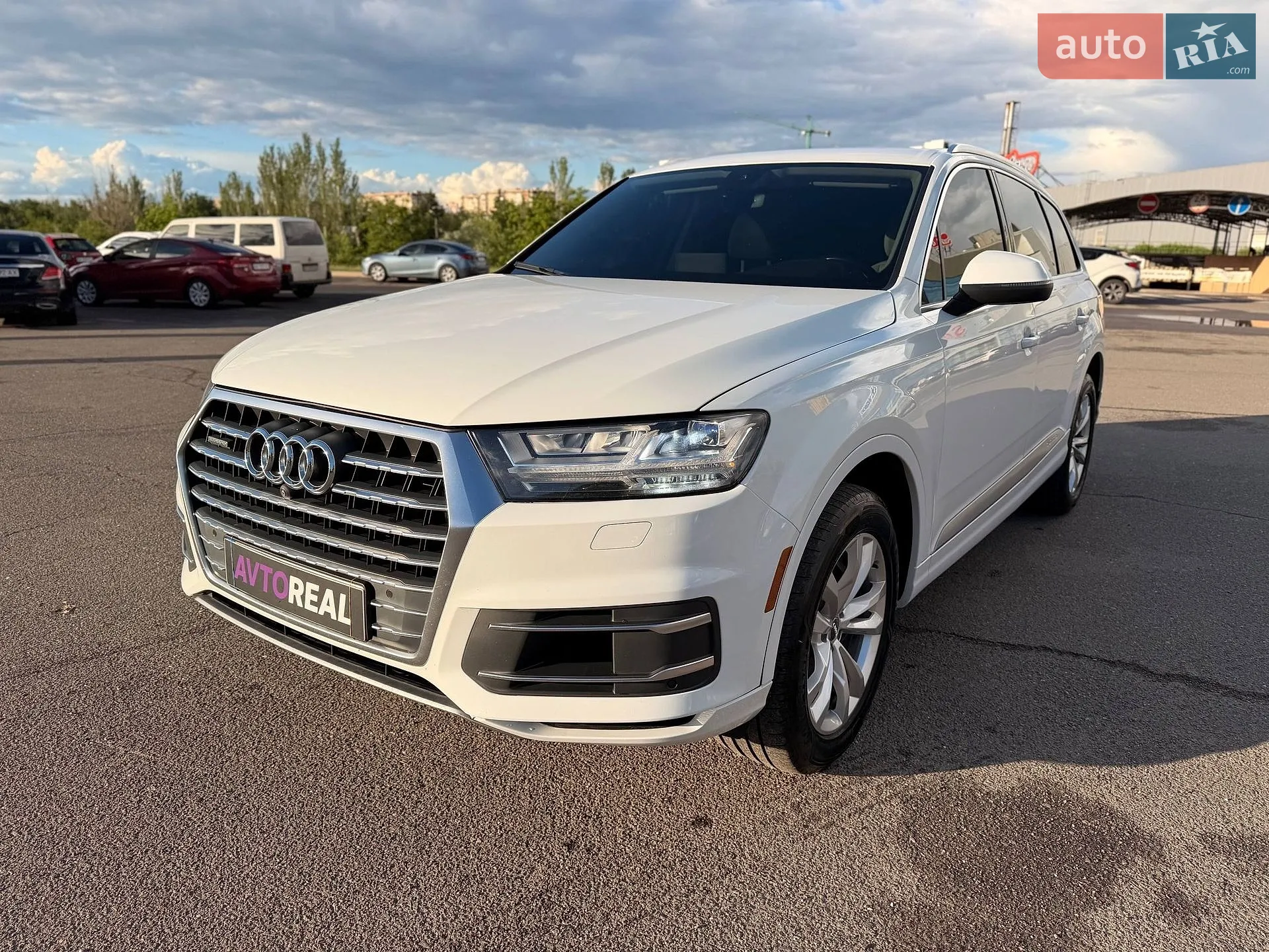 2017 Audi Q7 - мініатюра 14