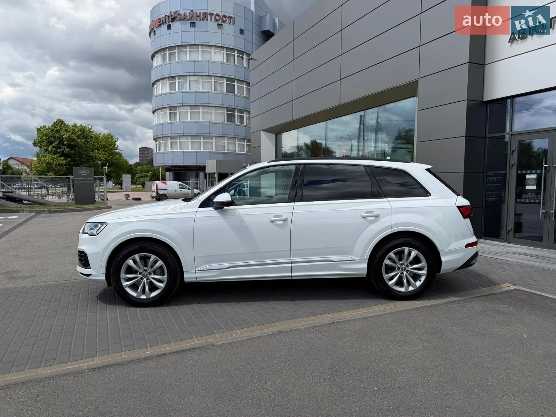 2020 Audi Q7 - мініатюра 9