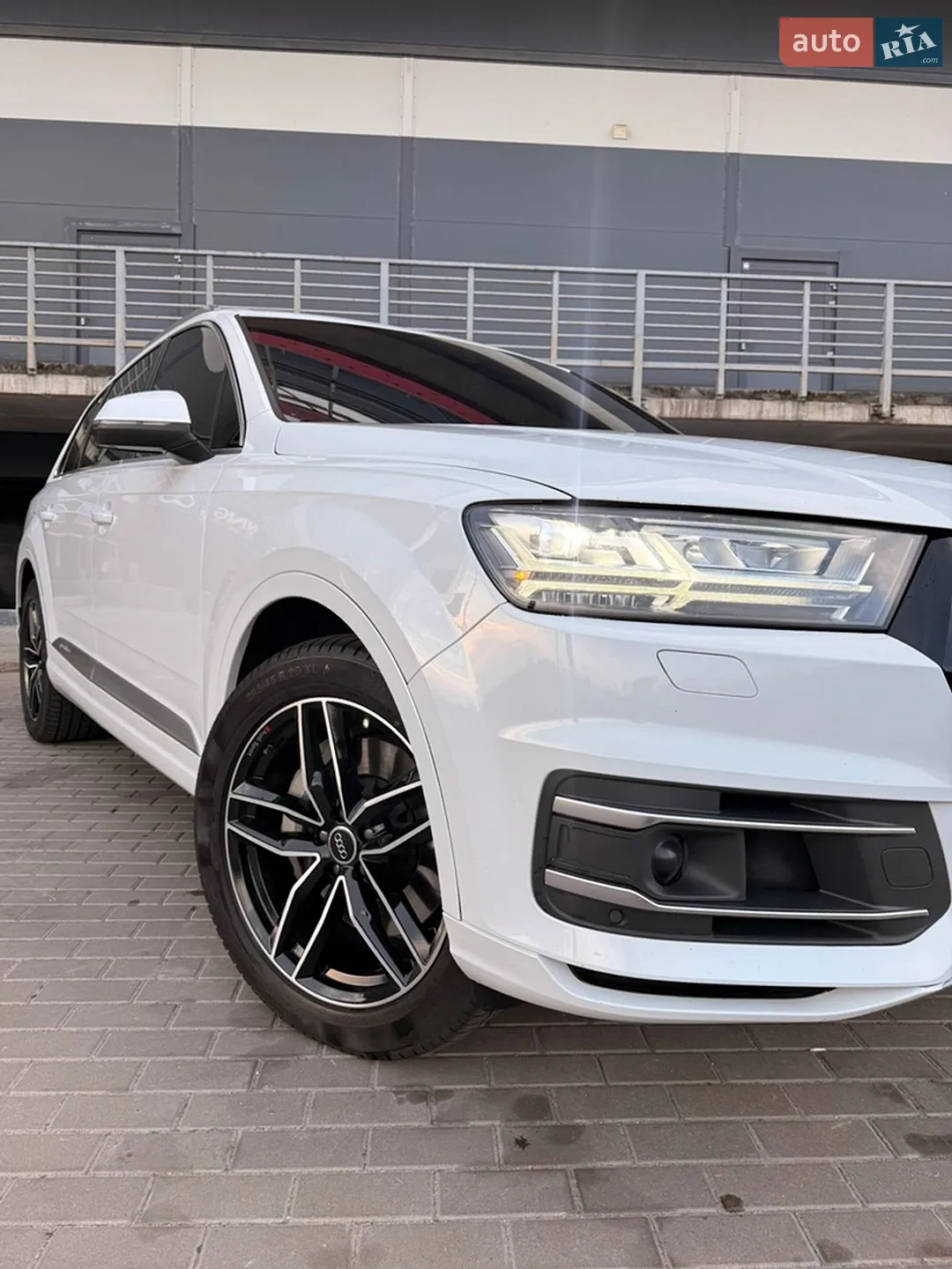2018 Audi Q7 - мініатюра 2