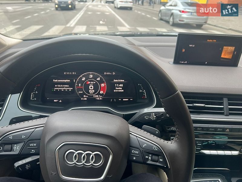 Внедорожник / Кроссовер Audi Q7 2017 в Днепре