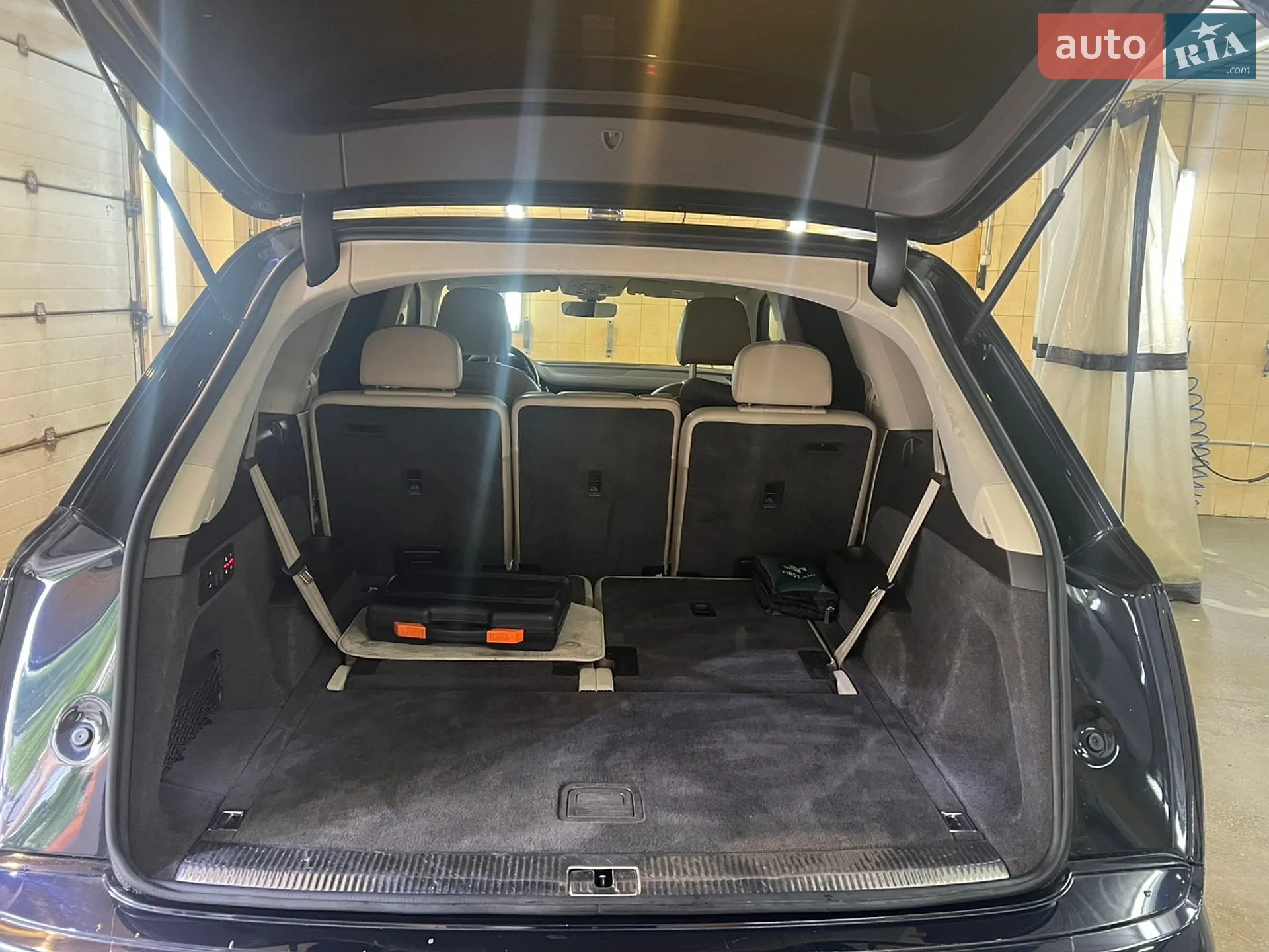 2017 Audi Q7 - мініатюра 14