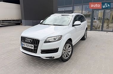 Позашляховик / Кросовер Audi Q7 2013 в Тернополі