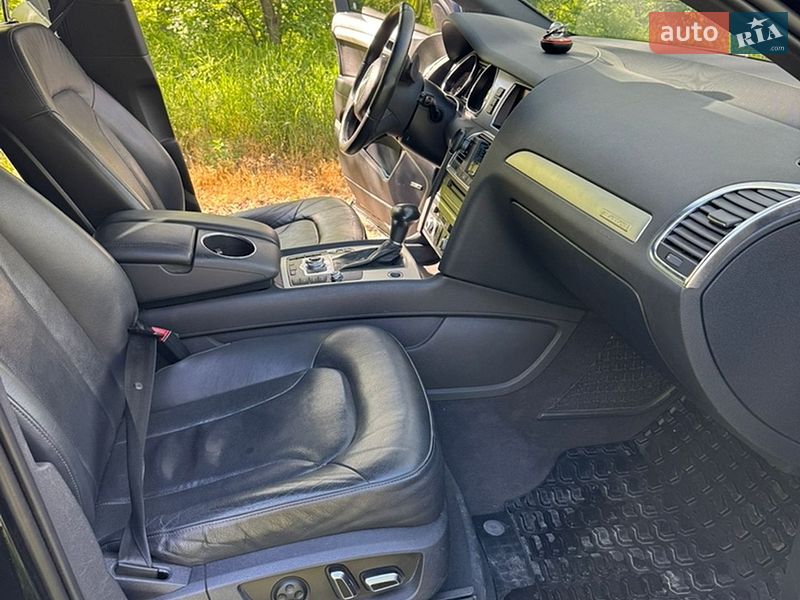 Позашляховик / Кросовер Audi Q7 2012 в Кременчуці
