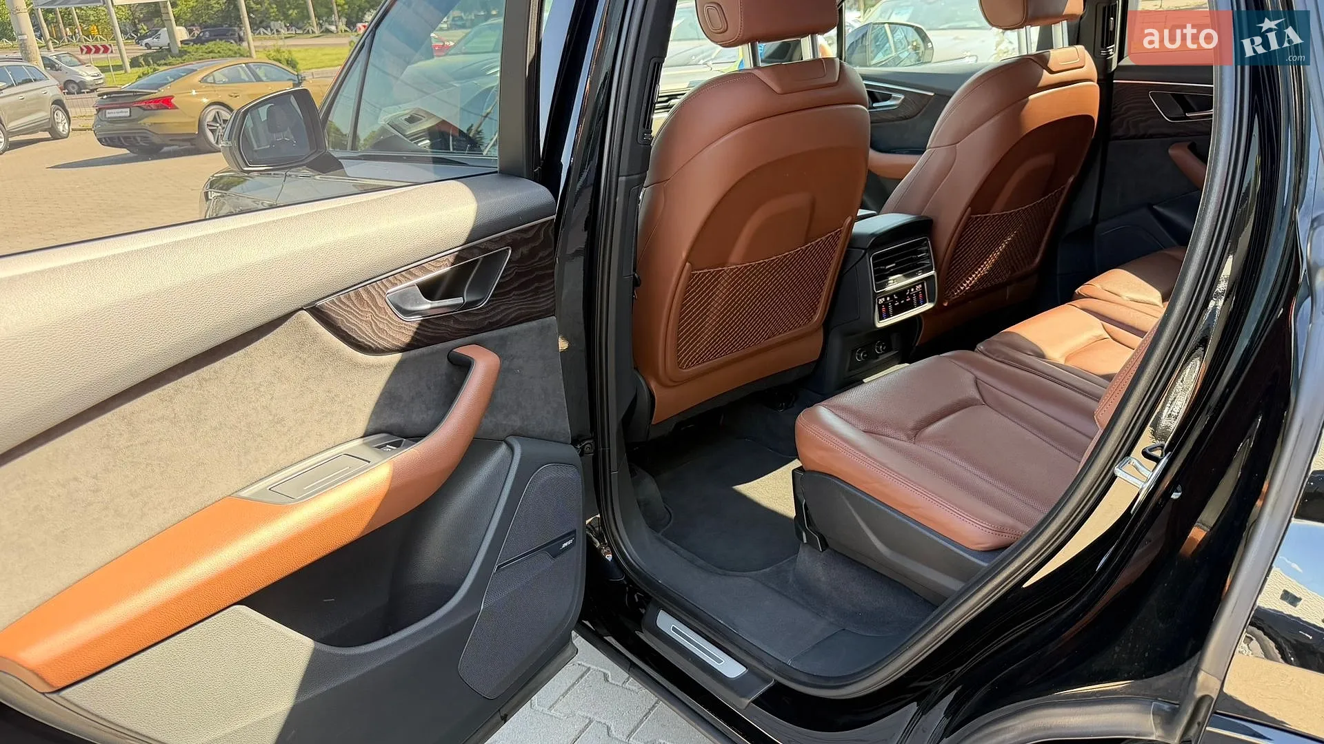2020 Audi Q7 - мініатюра 27