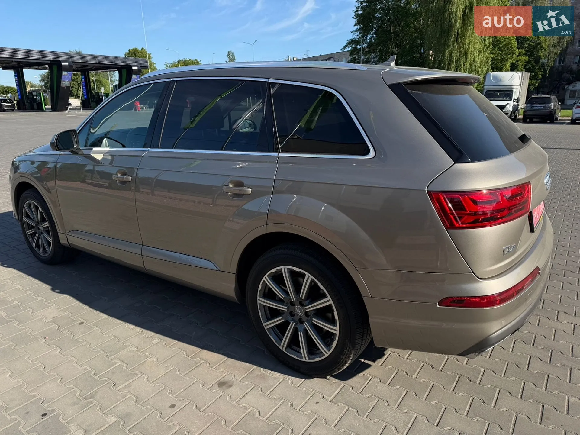 2016 Audi Q7 - мініатюра 4
