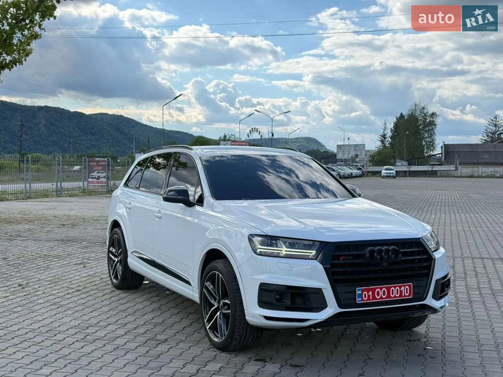 2019 Toyota Land Cruiser - мініатюра 2