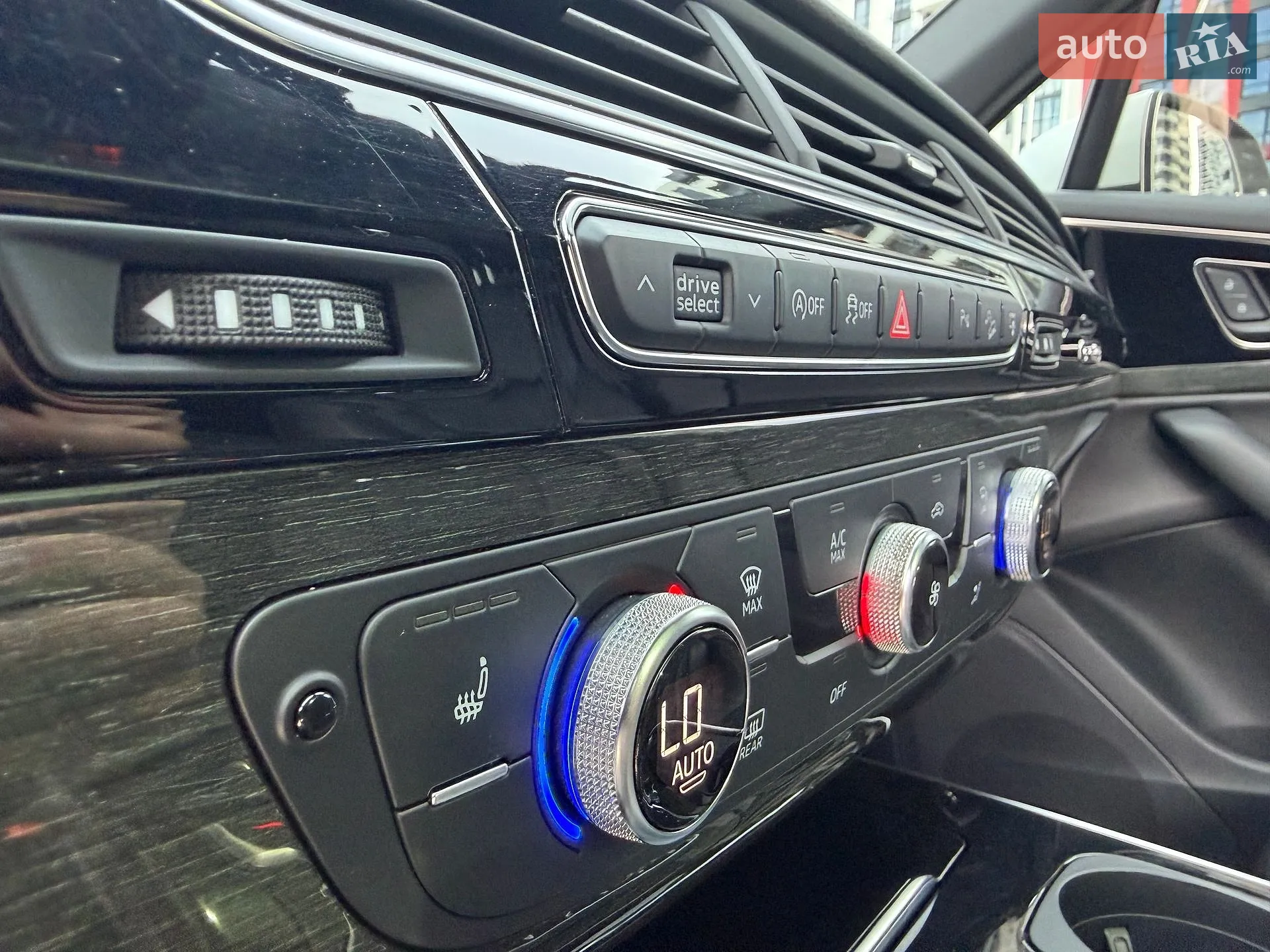 2016 Audi Q7 - мініатюра 63