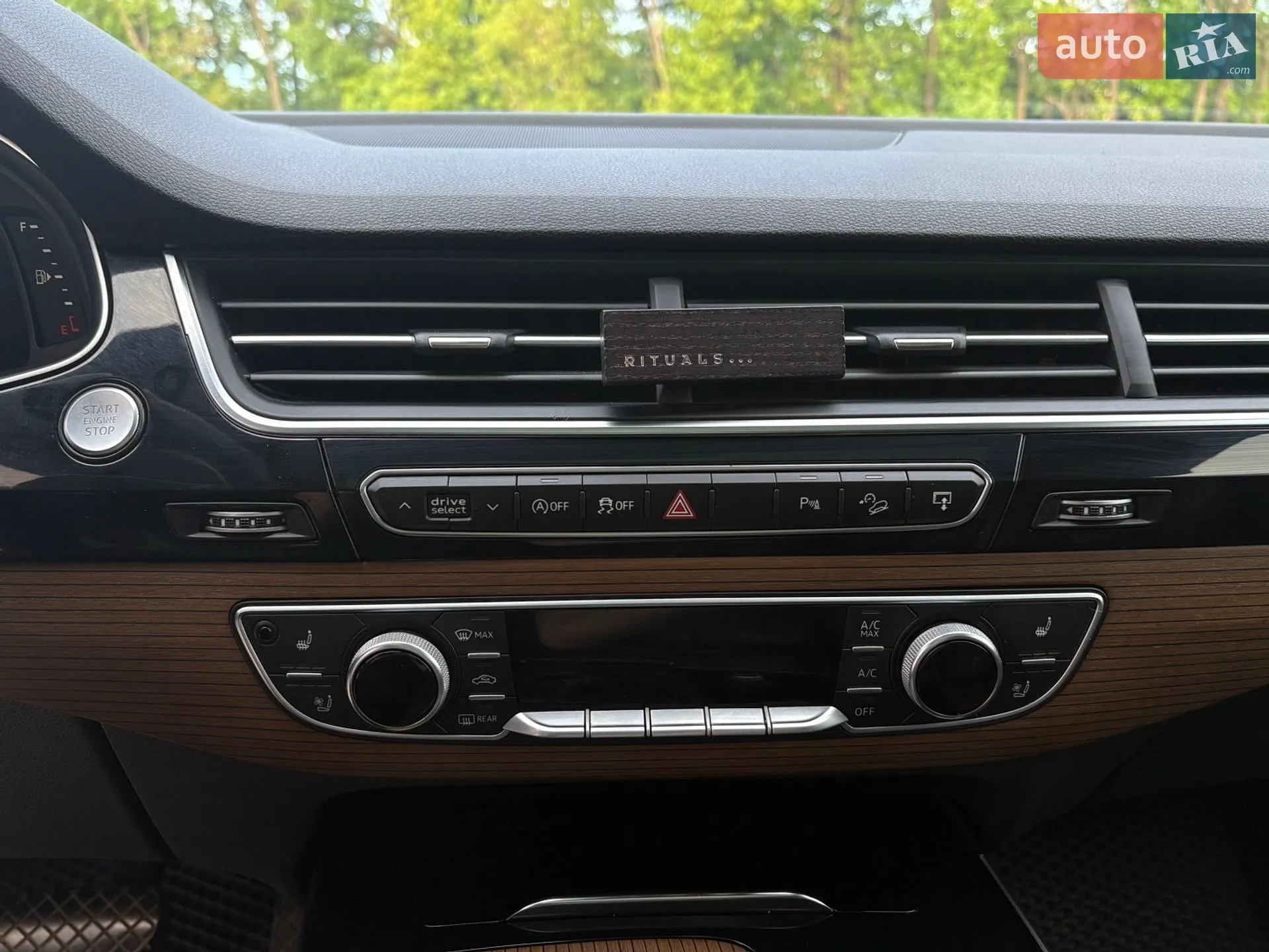 2016 Audi Q7 - мініатюра 32