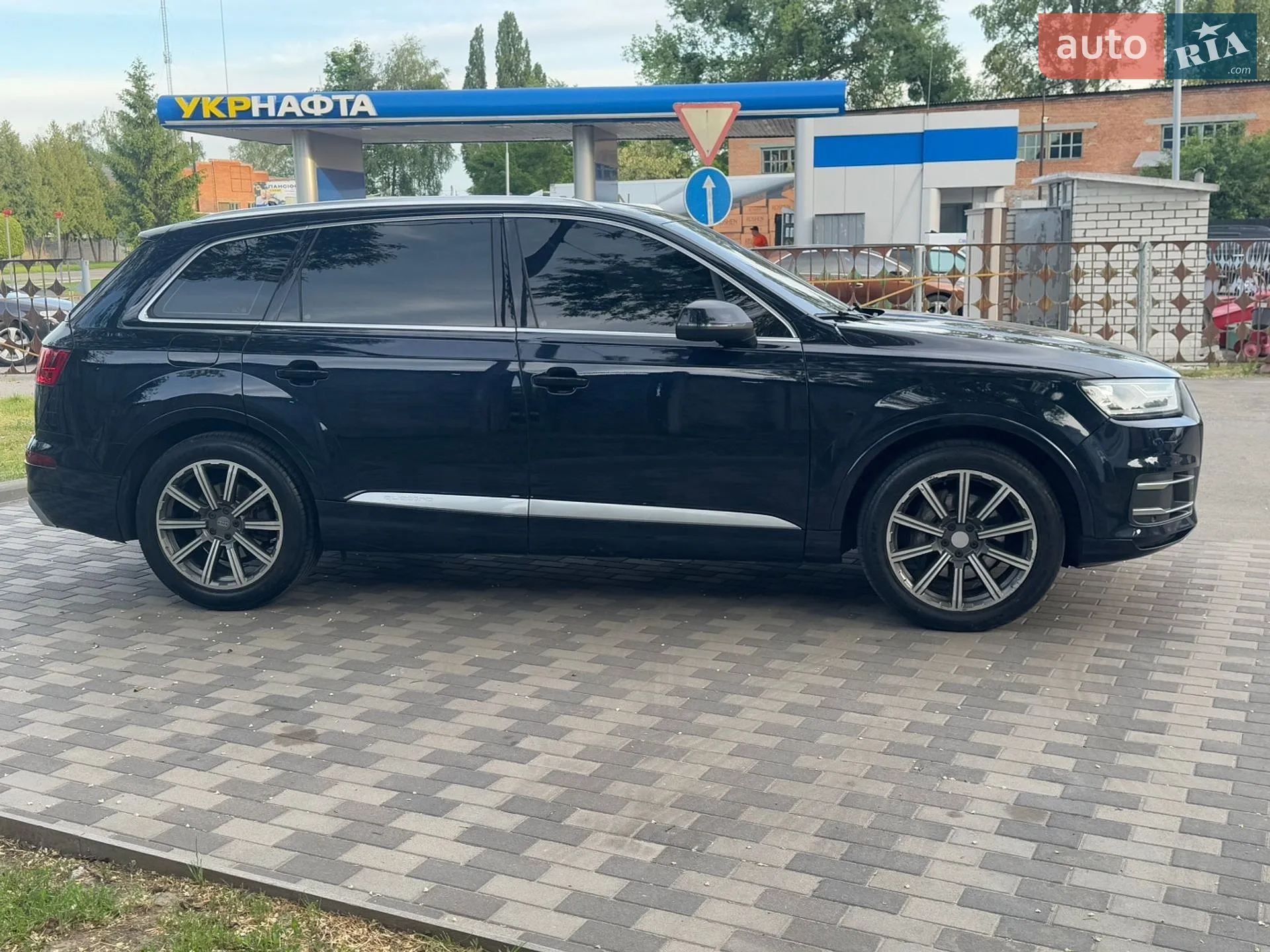 2017 Audi Q7 - мініатюра 9