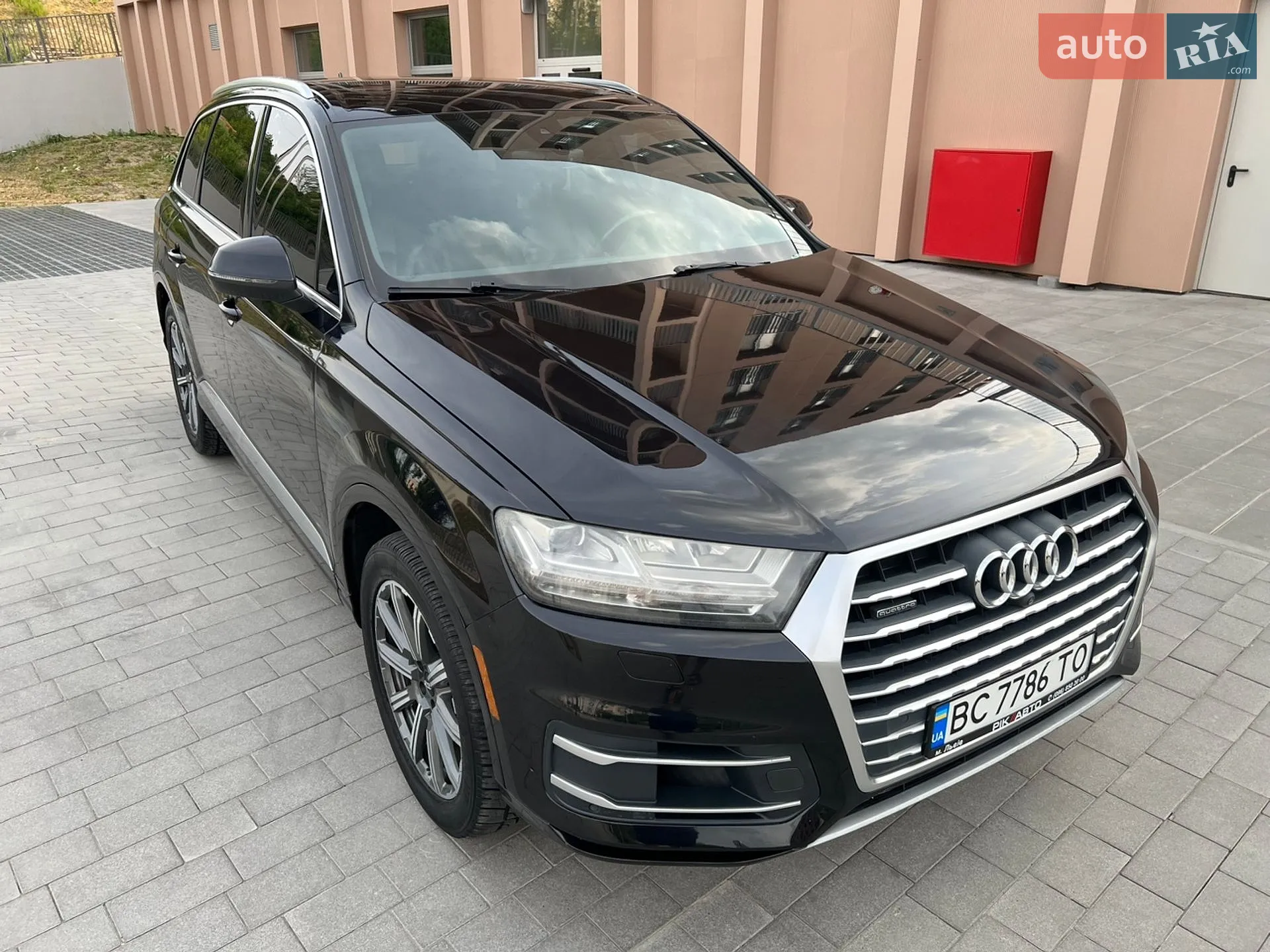 2016 Audi Q7 - мініатюра 2