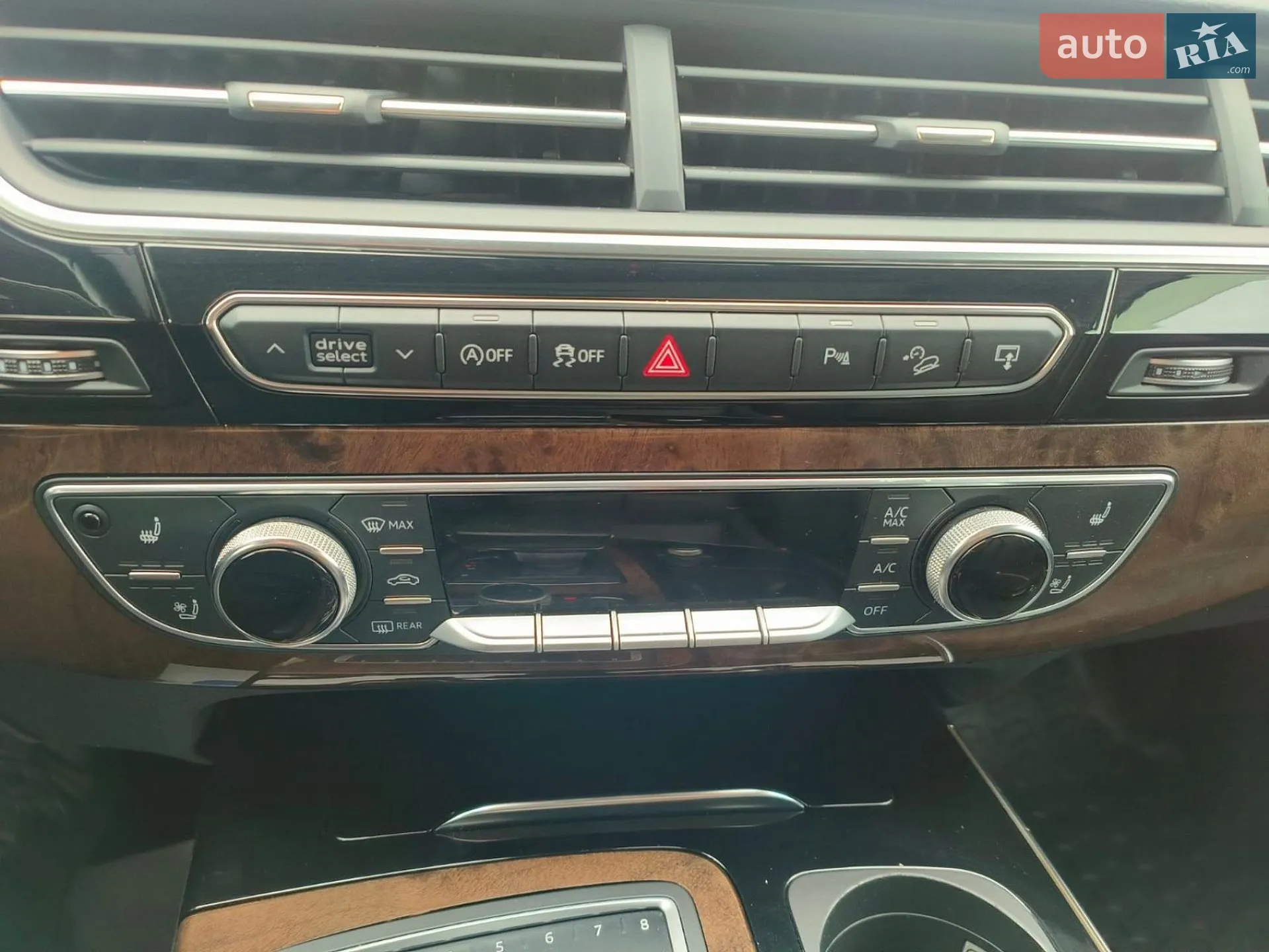 2016 Audi Q7 - мініатюра 19