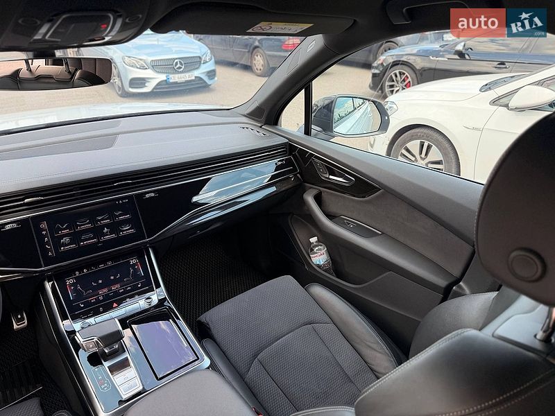 Позашляховик / Кросовер Audi Q7 2023 в Кривому Розі