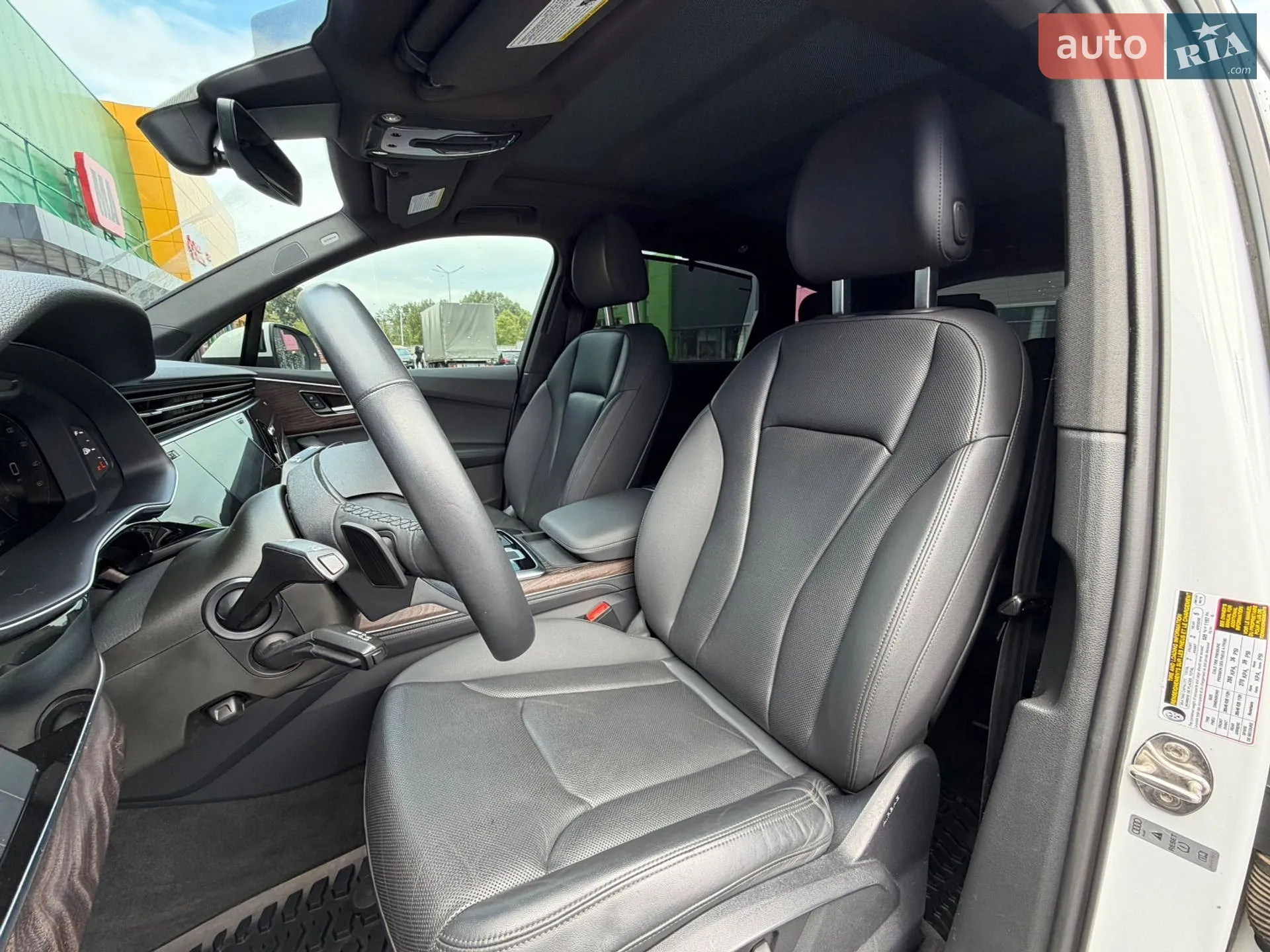 2020 Audi Q7 - мініатюра 16