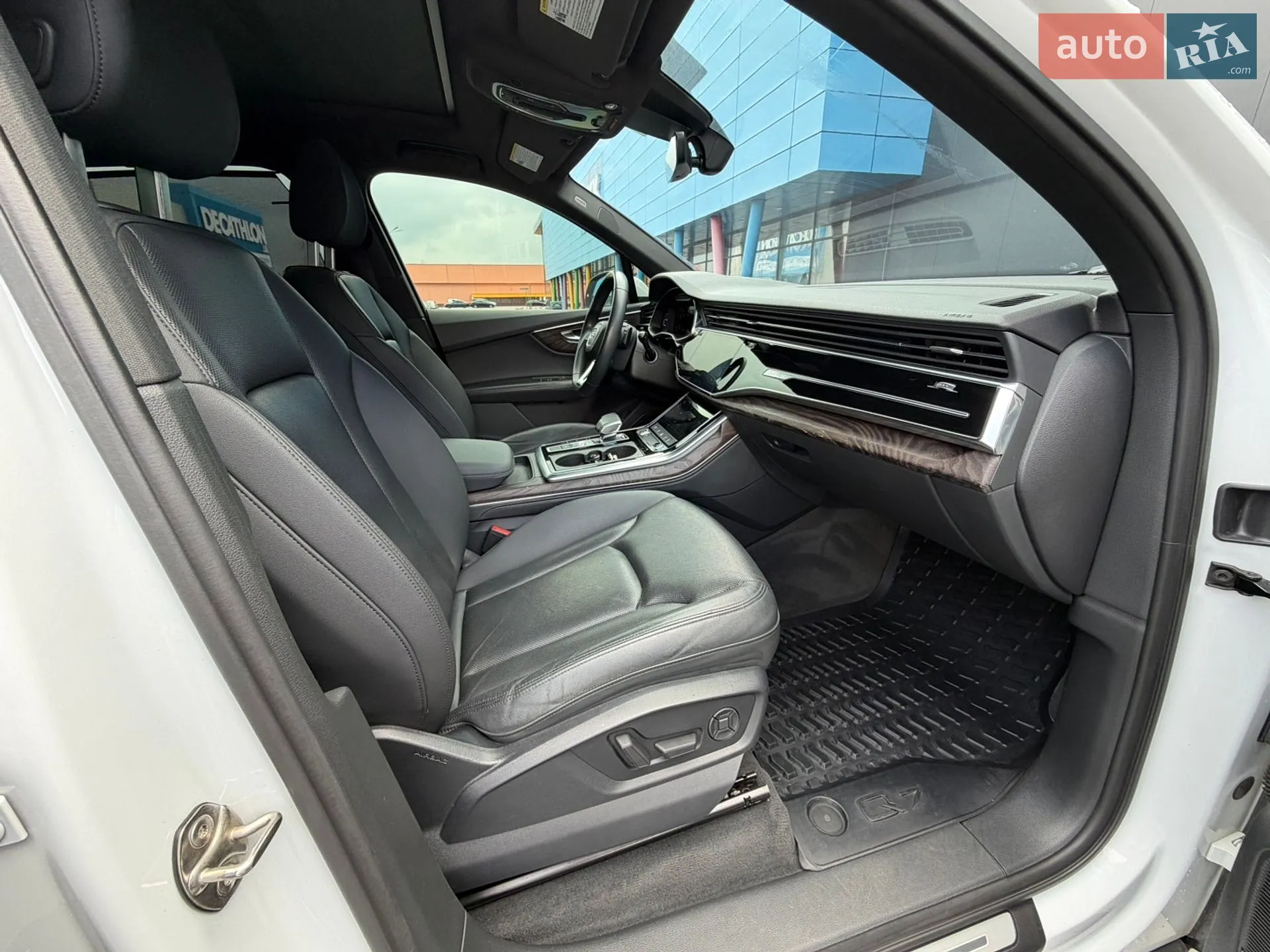 2020 Audi Q7 - мініатюра 27
