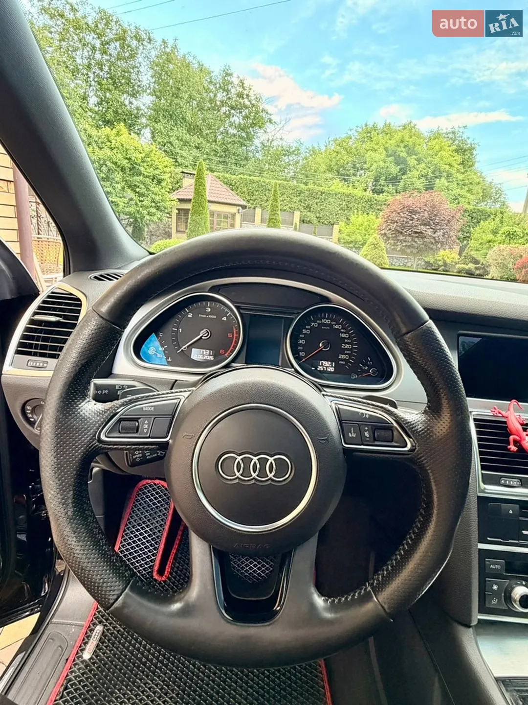 2011 Audi Q7 - мініатюра 14