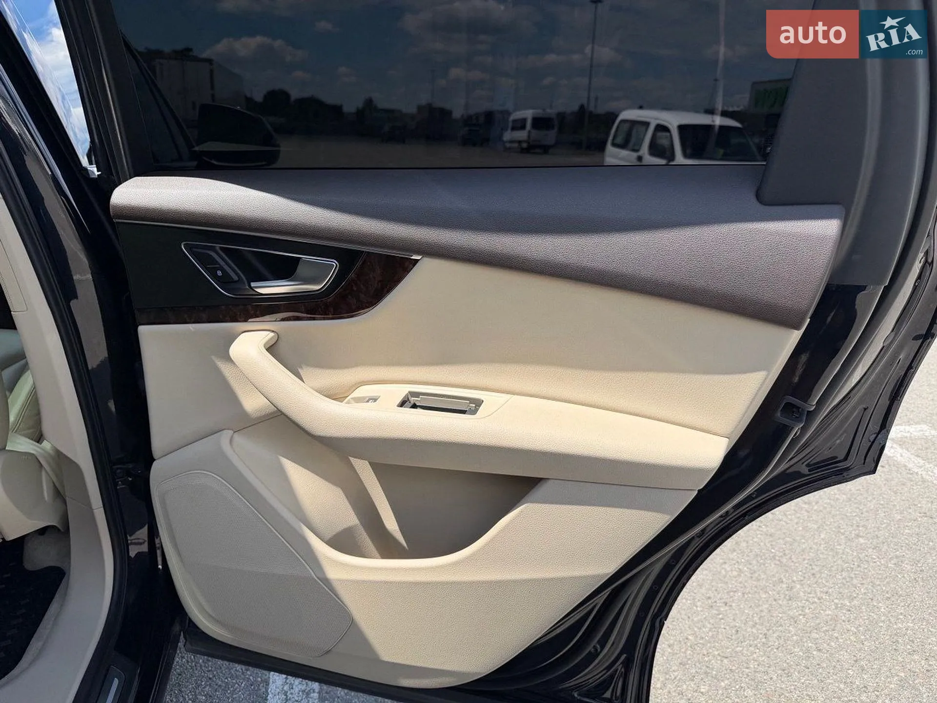 2016 Audi Q7 - мініатюра 15