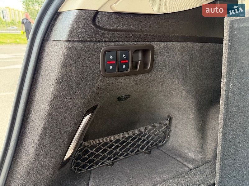 Позашляховик / Кросовер Audi Q7 2016 в Києві