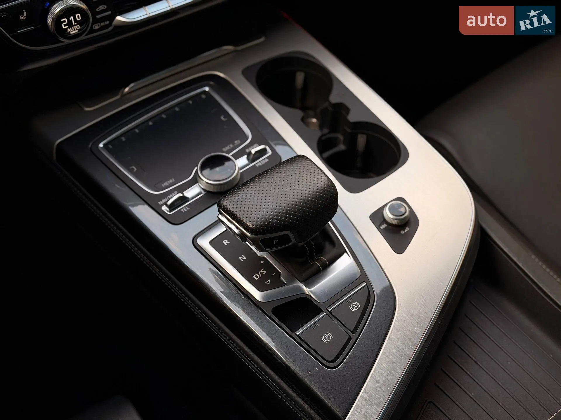 2016 Audi Q7 - мініатюра 112