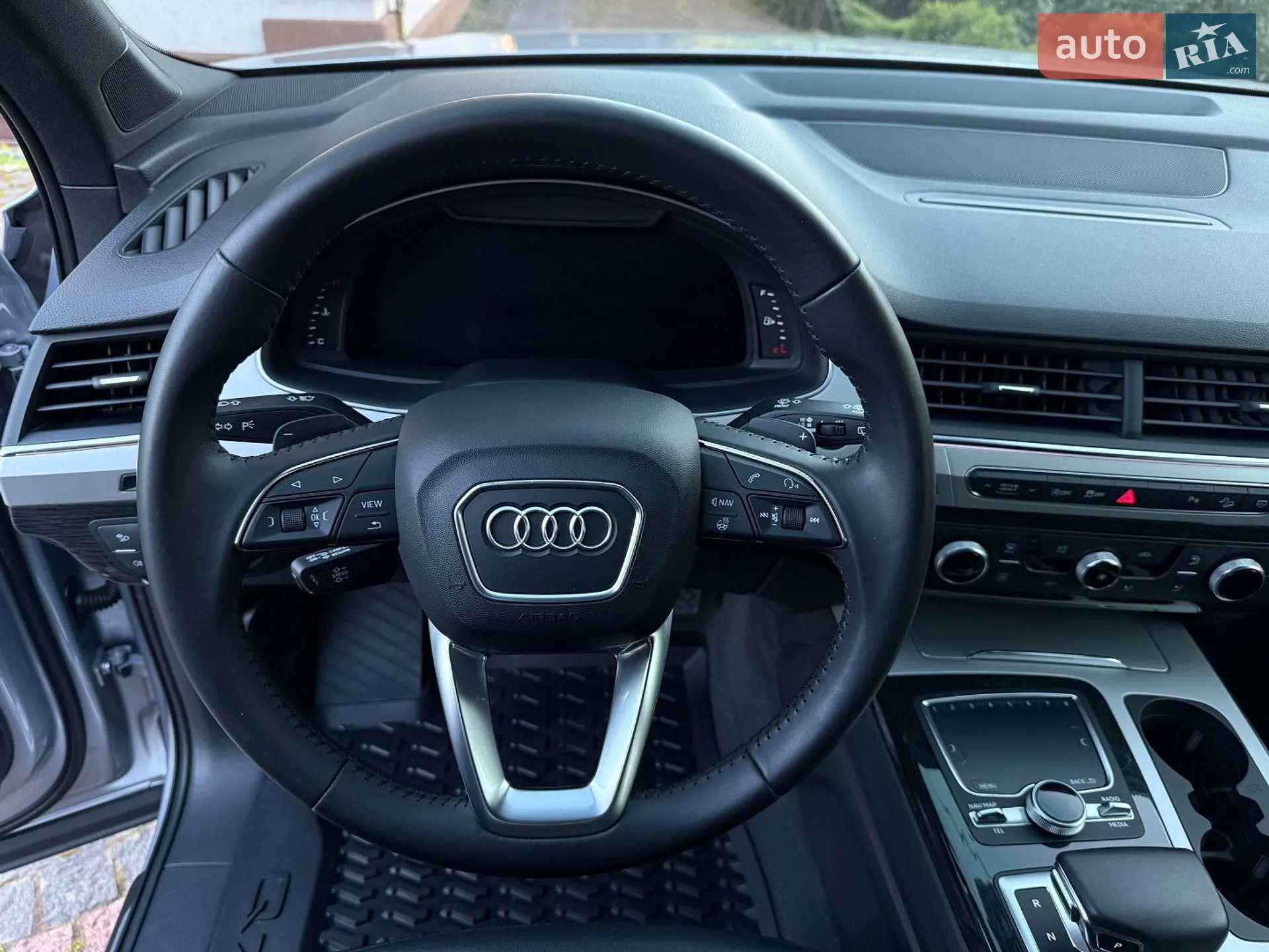 2017 Audi Q7 - мініатюра 19