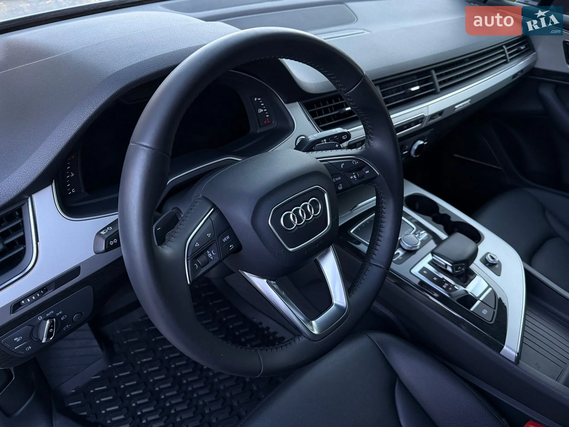 2017 Audi Q7 - мініатюра 18