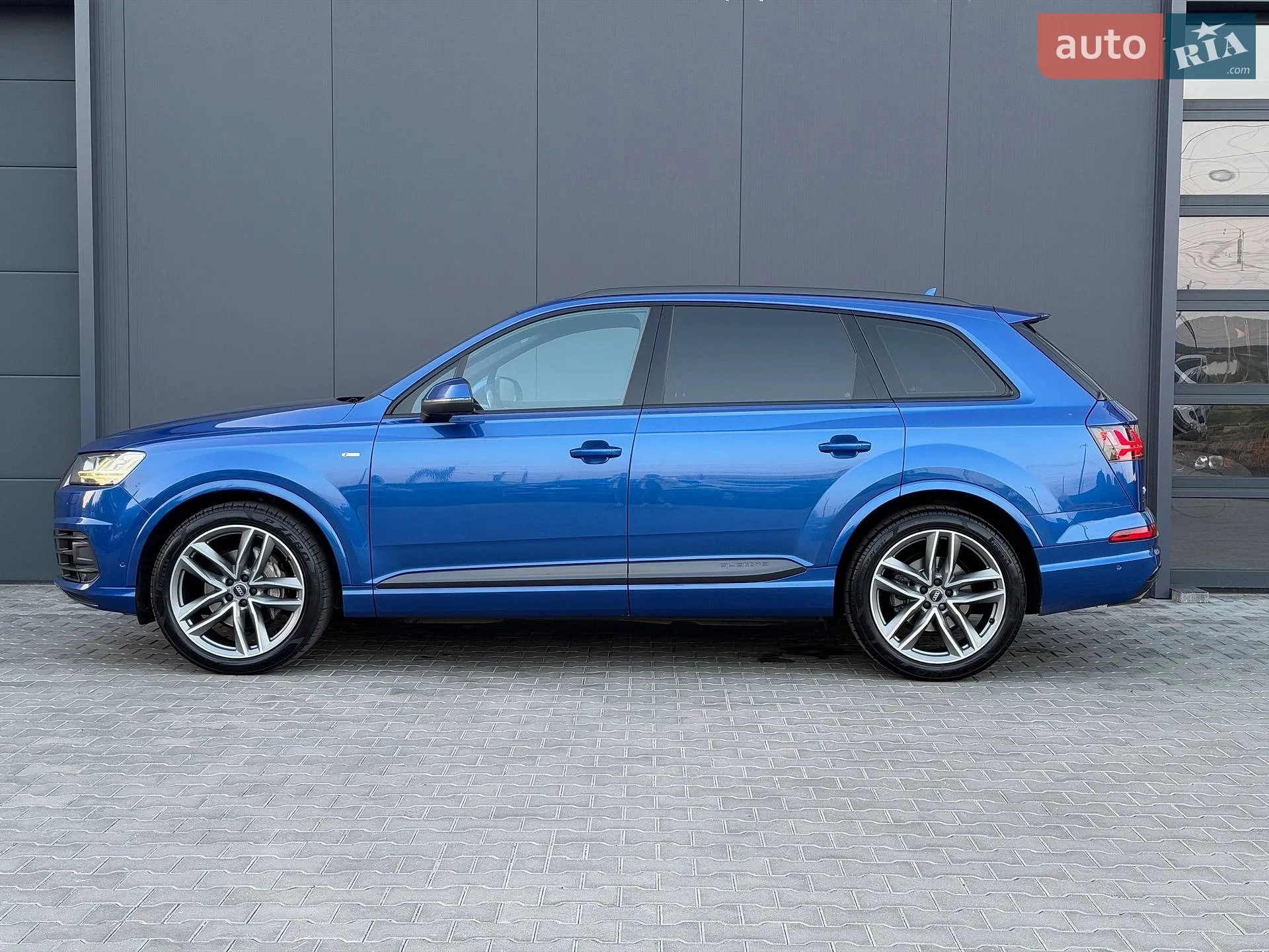 2017 Audi Q7 - мініатюра 9