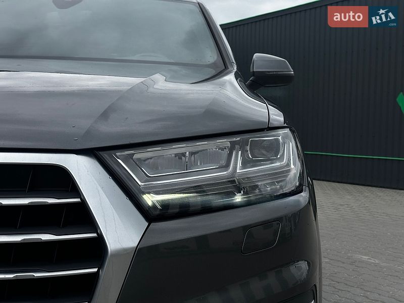 Внедорожник / Кроссовер Audi Q7 2019 в Львове