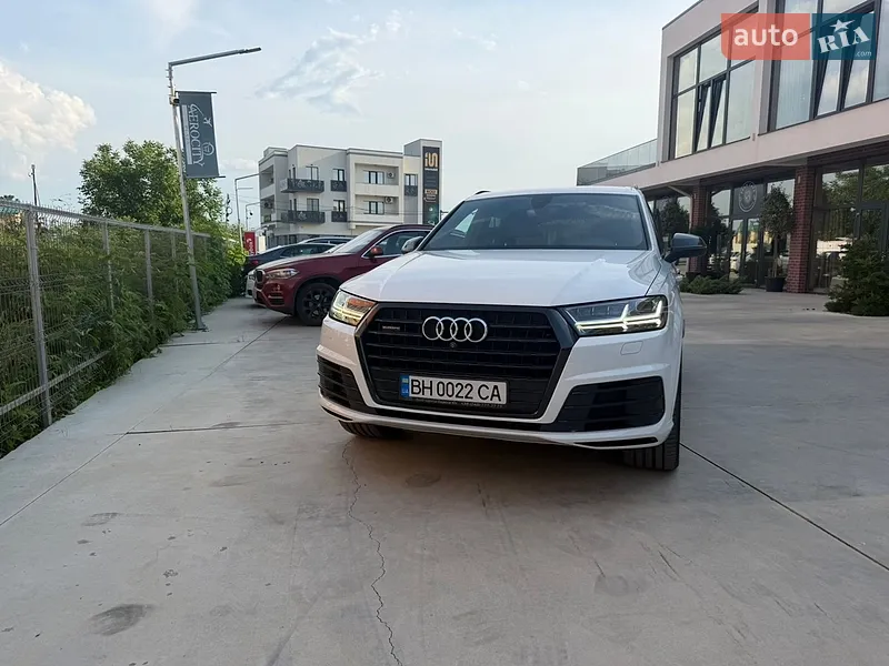 Audi Q7 2017 VIN WAUZZZ4MXJD018401 фото оголошення 5 з 64