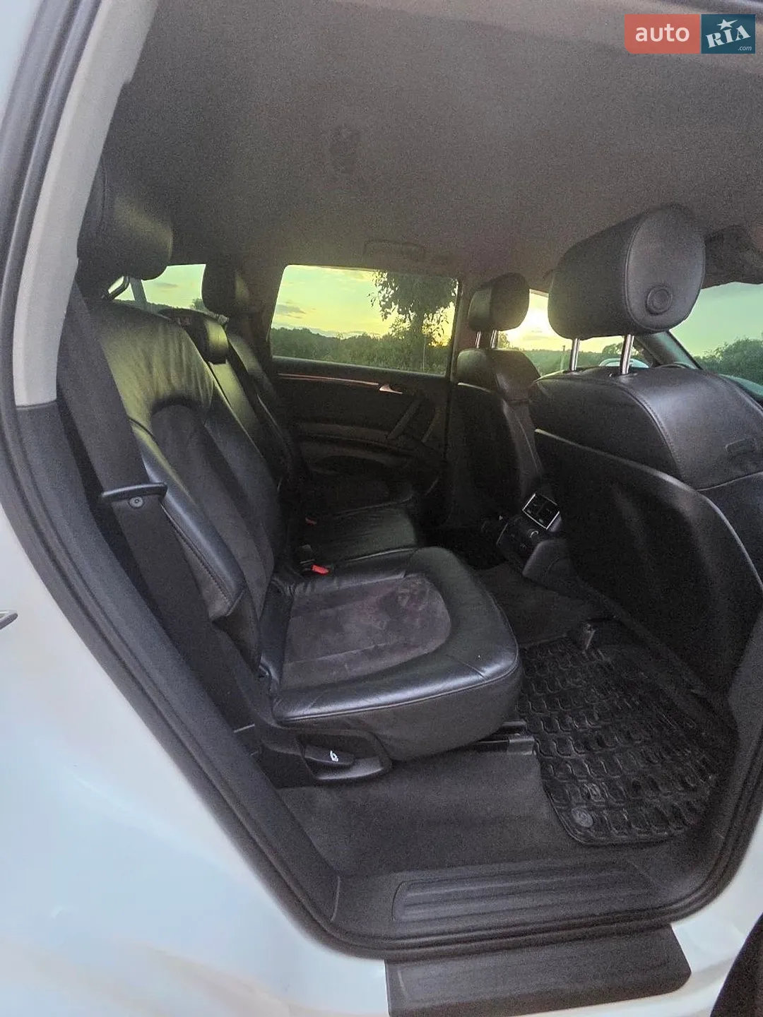 2010 Audi Q7 - мініатюра 17
