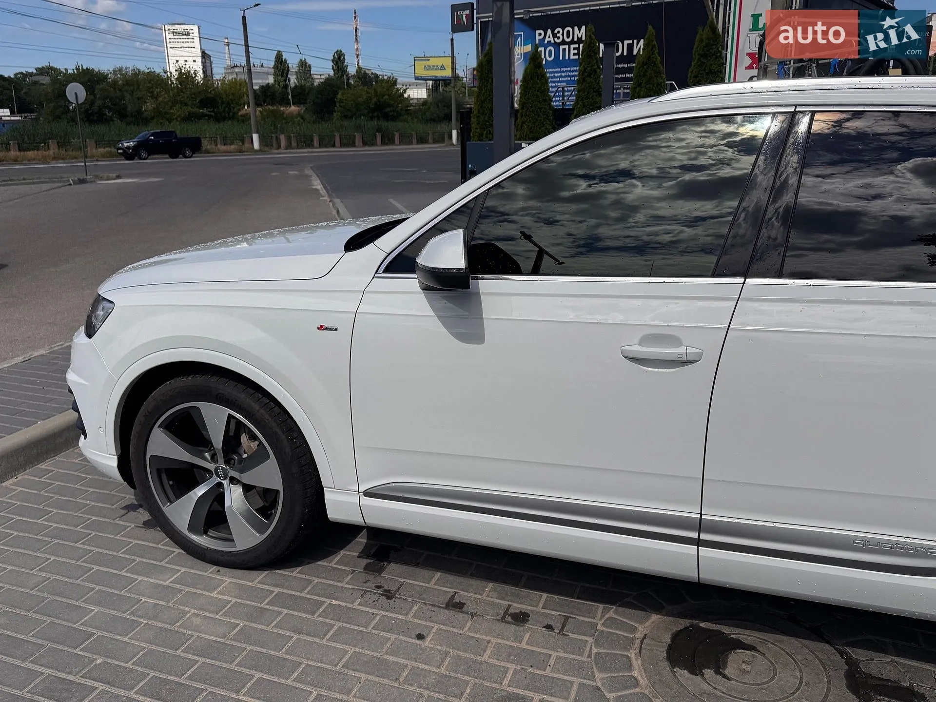 2016 Audi Q7 - мініатюра 14