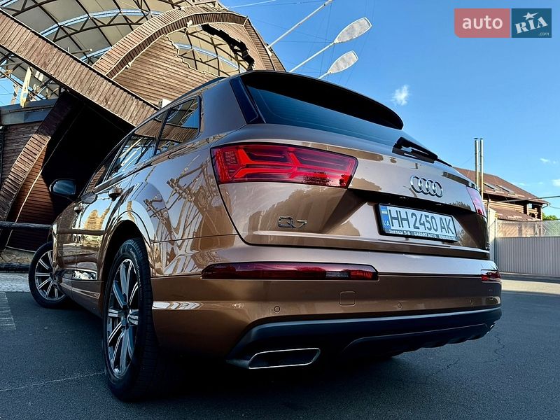 Позашляховик / Кросовер Audi Q7 2017 в Одесі фото 34 Позашляховик / Кросовер Audi Q7 2017 в Одесі