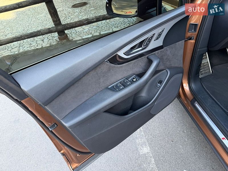 Позашляховик / Кросовер Audi Q7 2017 в Одесі фото 47 Позашляховик / Кросовер Audi Q7 2017 в Одесі
