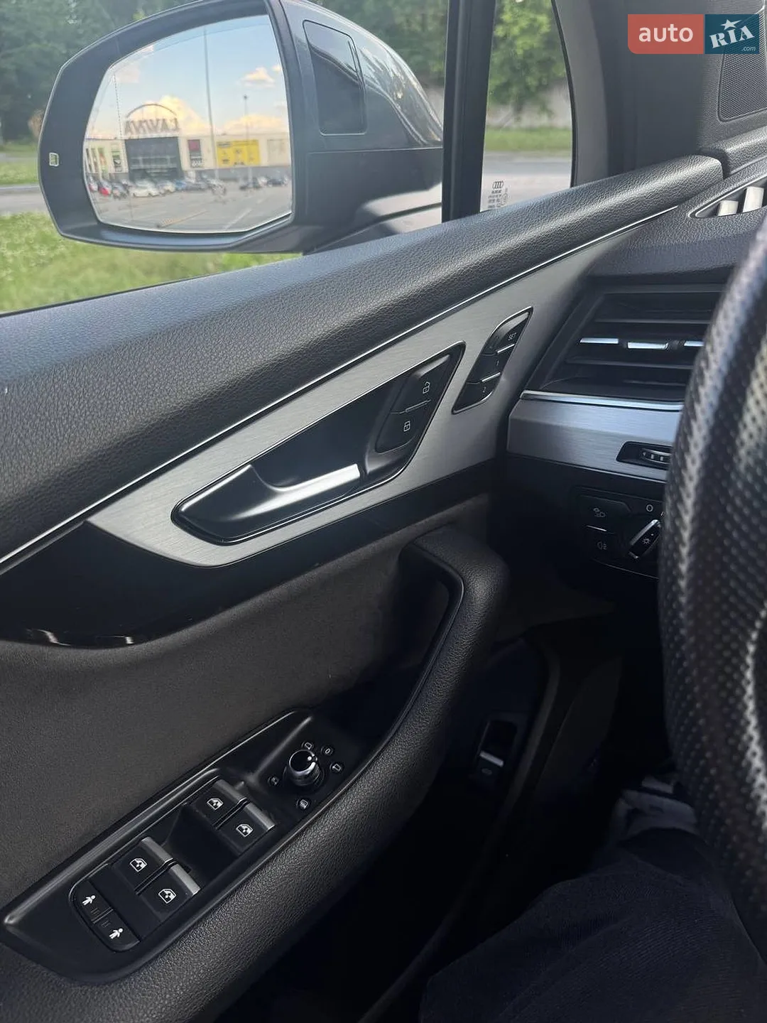 2016 Audi Q7 - мініатюра 8