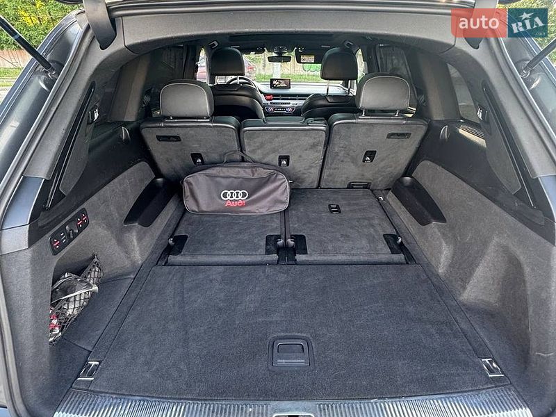 Позашляховик / Кросовер Audi Q7 2016 в Києві фото 18 Позашляховик / Кросовер Audi Q7 2016 в Києві