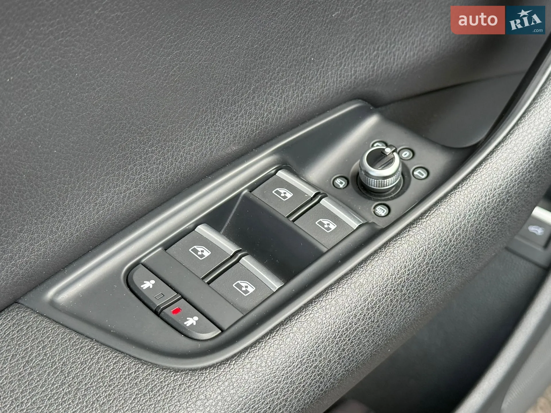 2017 Audi Q7 - мініатюра 13