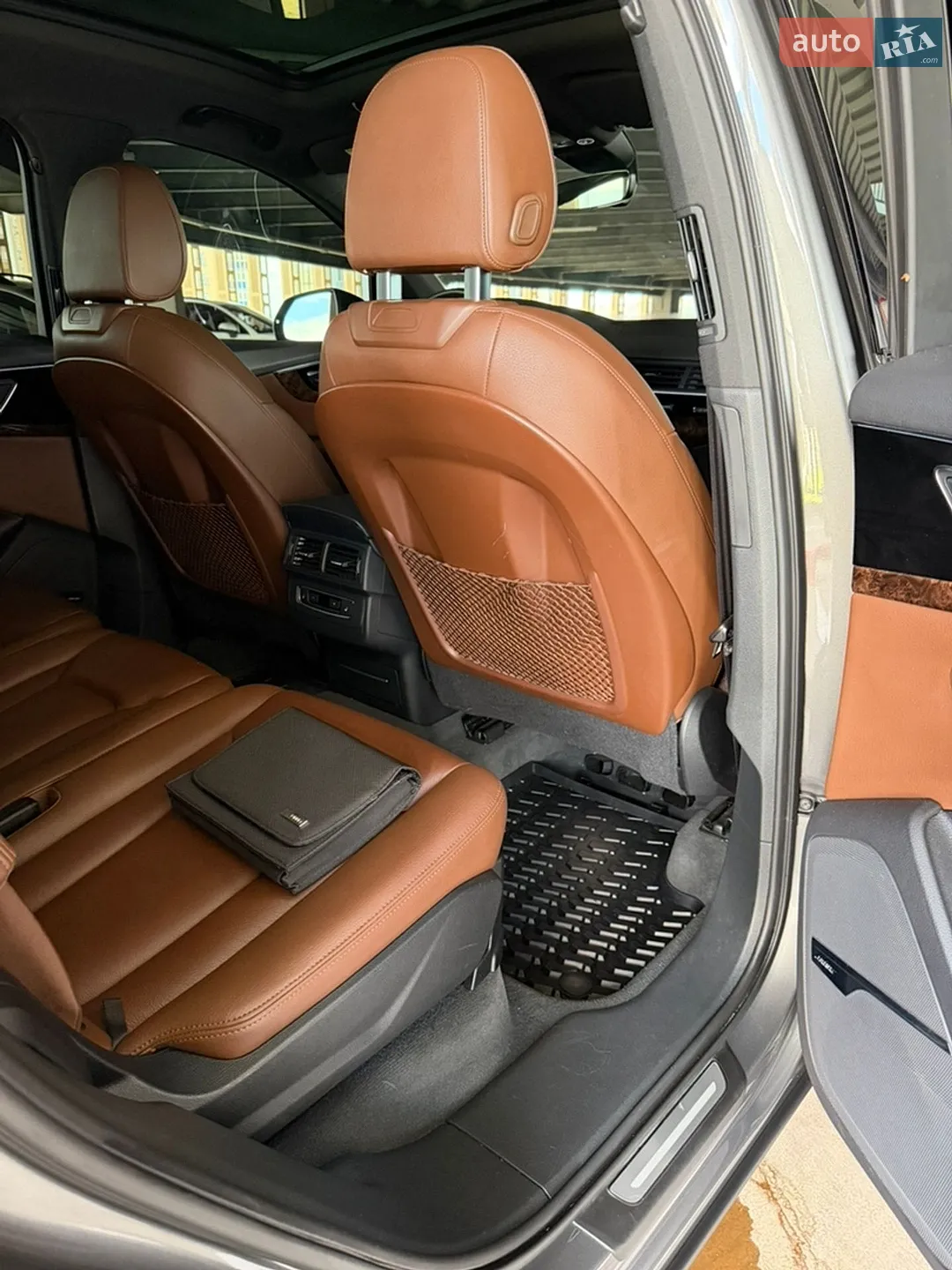 2017 Audi Q7 - мініатюра 10