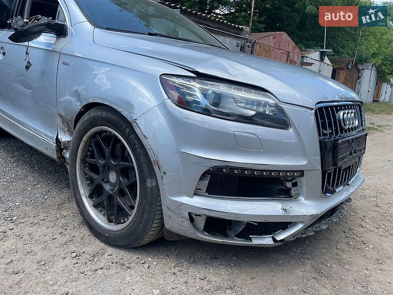 Audi Q7 2010 Audi Q7 2010