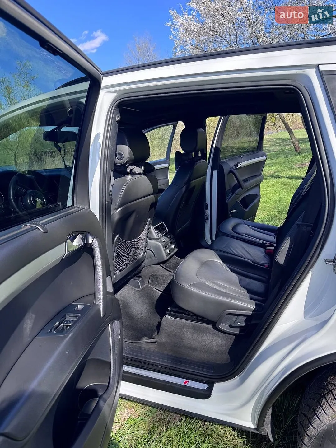 2011 Audi Q7 - мініатюра 11