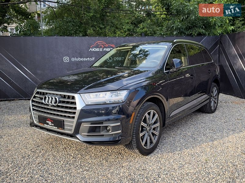 Внедорожник / Кроссовер Audi Q7 2016 в Ивано-Франковске