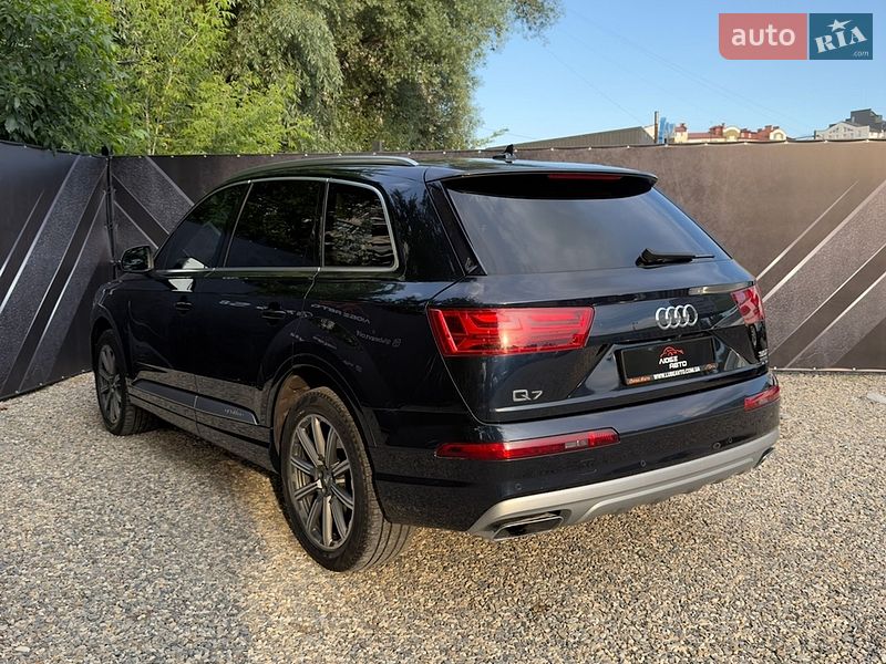 Внедорожник / Кроссовер Audi Q7 2016 в Ивано-Франковске
