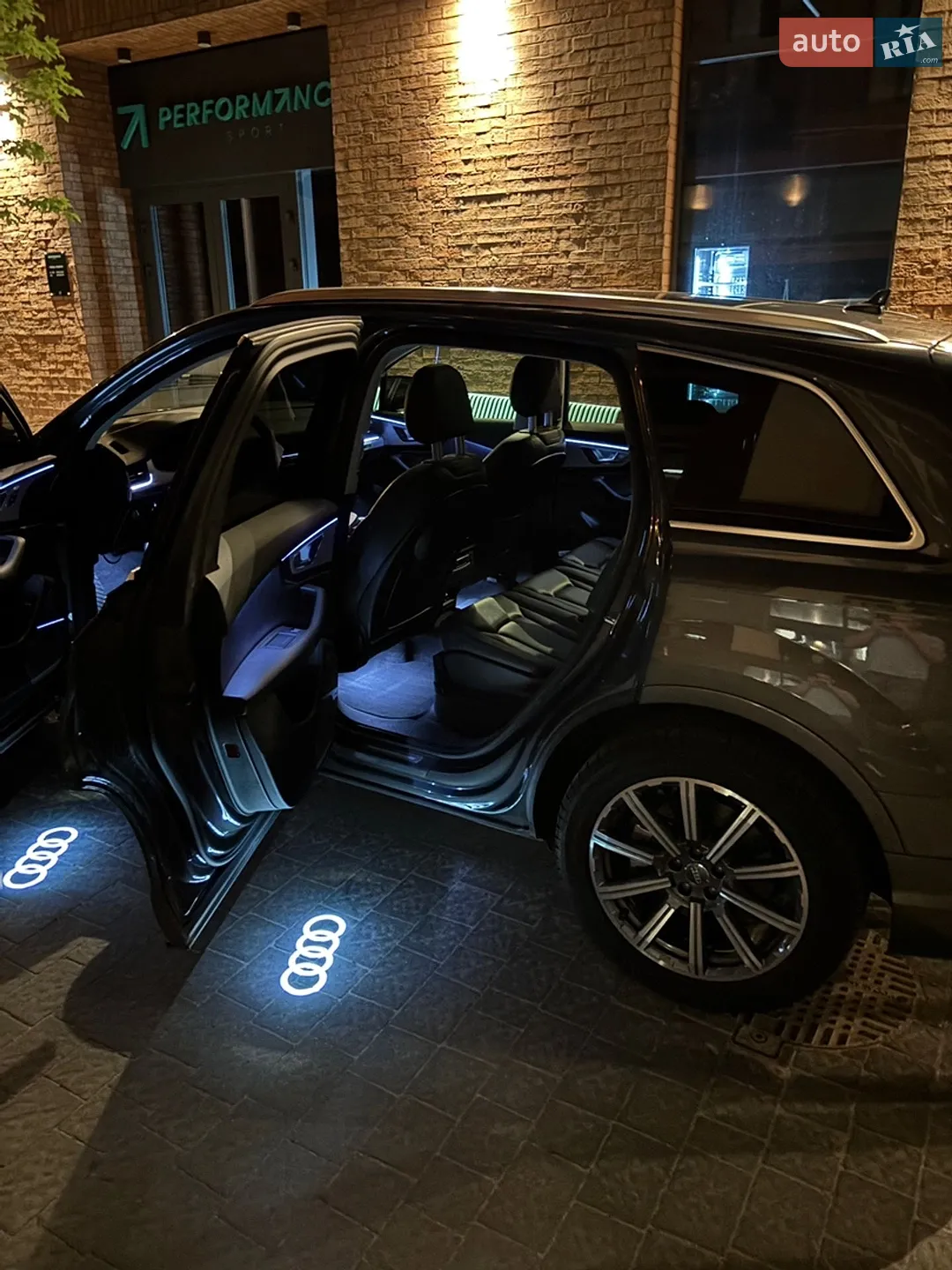 2018 Audi Q7 - мініатюра 9