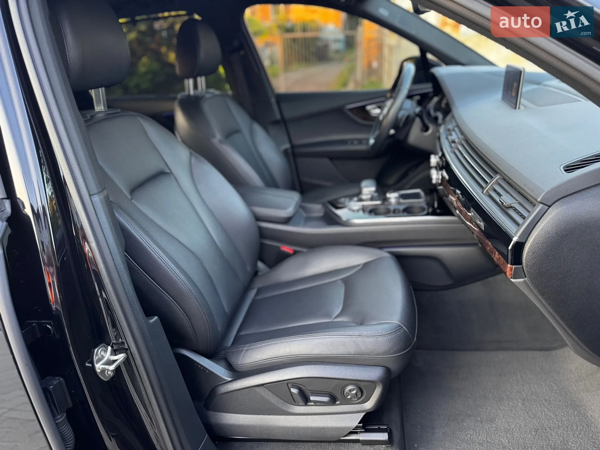 2017 Audi Q7 - мініатюра 33