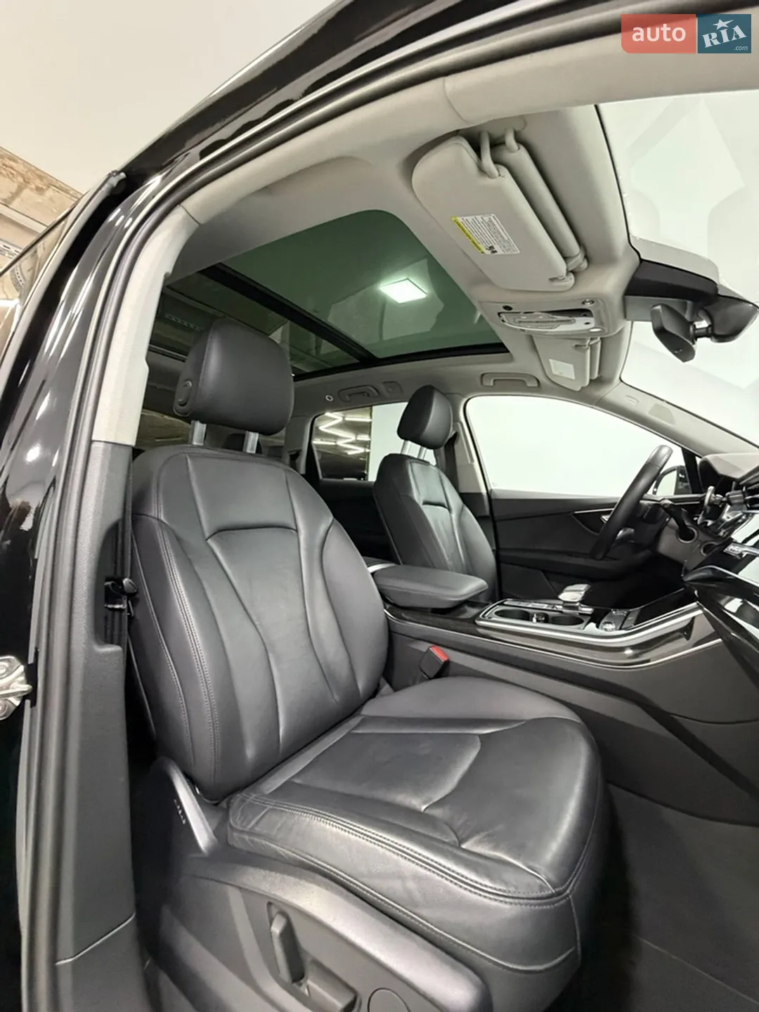 2022 Audi Q7 - мініатюра 24