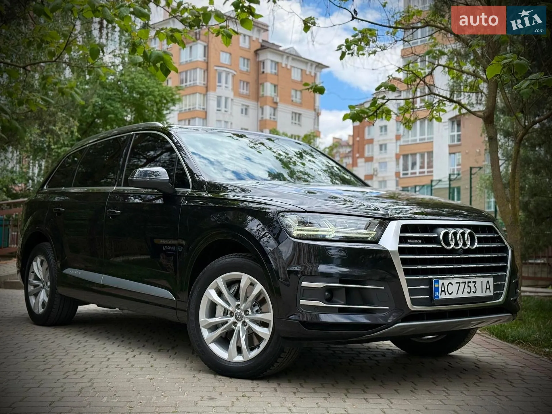 2016 Audi Q7 - мініатюра 2
